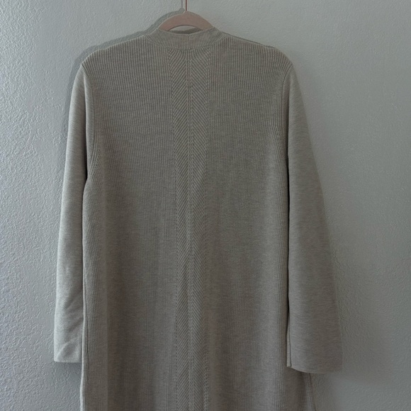 J. Jill Cardigan Long Length Duster Cream Pockets
Buttons Size XL - Picture 12 of 15